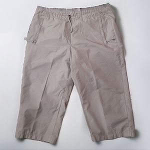 Nike Khaki Capri